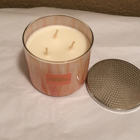 NWT Bath & Body Works Soring Clementine 3 wick candle. - Picture 4 of 8